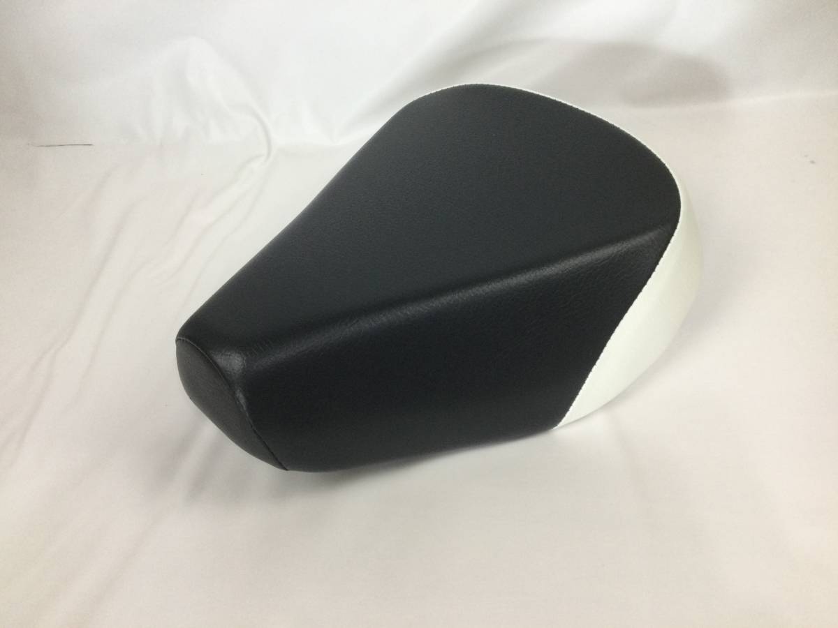 カブ系 黒白ツートン 社外品シート ホンダ シート アッセン シート本体 シートASSY カブ リトルカブ スーパーカブ C50 C70 C90拍卖