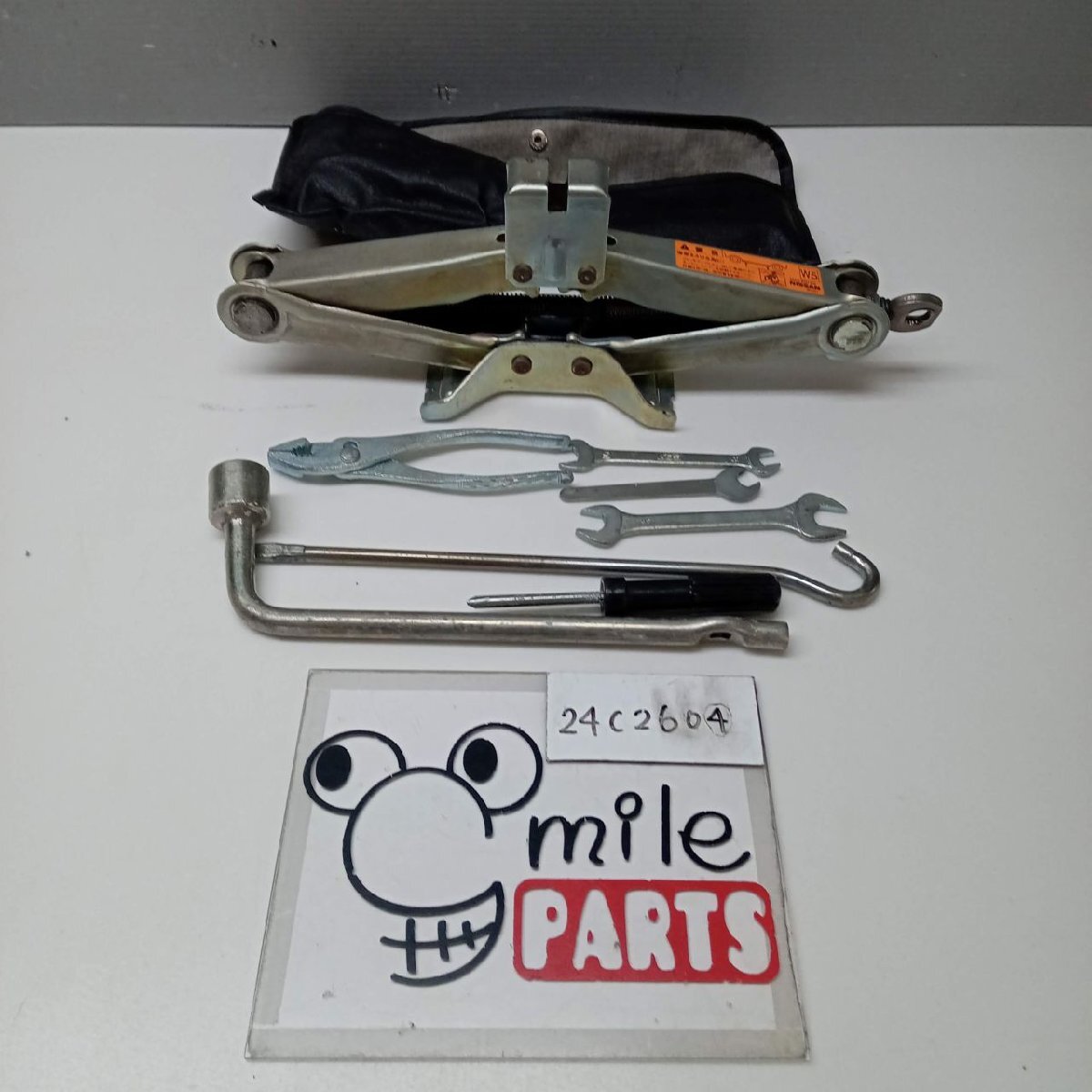 QG10 ブルーバードシルフィー 純正 ジャッキセット 2Z5-2-2/24C2604*同梱不可拍卖