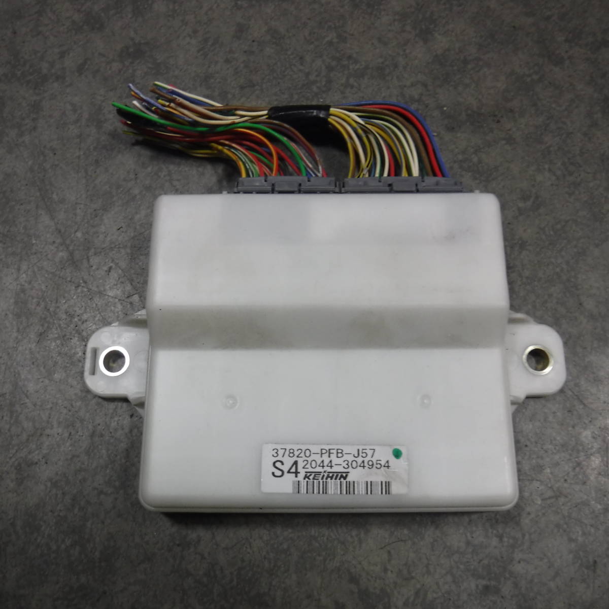 LIFEライフJB1エンジンコンピューターJB2純正コンピューターE07Zユニット37820-PFB-J57 CPU部品取り車あります拍卖