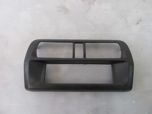 ミニキャブ バン タウンボックス クリッパー U61V U71V エアコン パネル エアコンパネル エアコンスイッチ カバー パネル拍卖