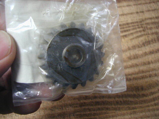 49930★KX80(1998-2000)★未使用・ガバナギア(1331)拍卖