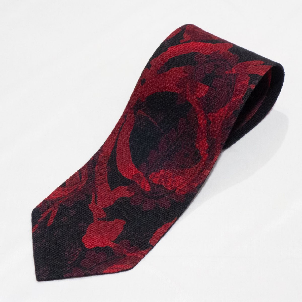 【YPSLON イプシロン】 リバーシブルネクタイ ☆ デッドストック ☆ ウール ☆ 赤黒花柄/黒無地 【No.2046】拍卖