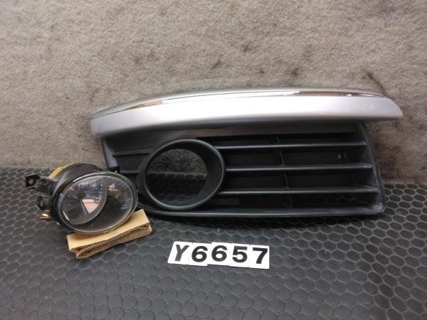 フォルクスワーゲン VW ジェッタ 1KAXX 右 フォグランプ ライト 霧灯 枠付 2点 No.Y6657拍卖