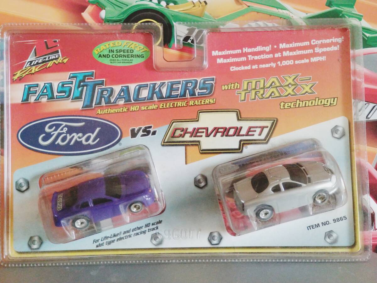 LIFE-LIKE FASTTRACKERS FORD vs CHEVROLET拍卖