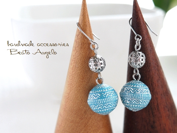 ☆彡+angelo+アクリル アクアブルーと透かし玉のピアス(p-001)S 春 夏 チタン 樹脂 イヤリング拍卖