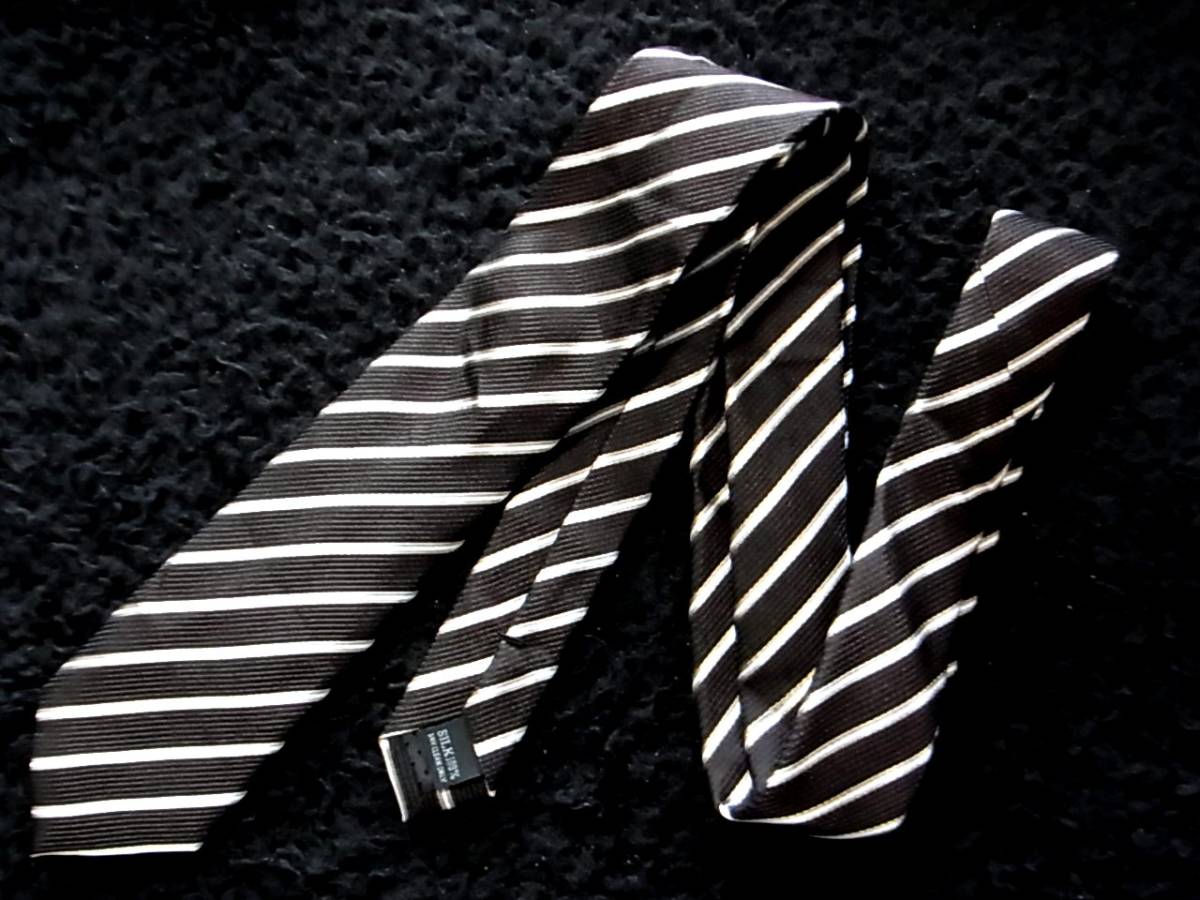 ☆☆№0481美品【超細ブランド本格ナロータイ】シルク100%・レミュー「LES MUES」ネクタイ拍卖