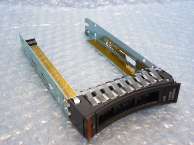 1PQT // IBM ハードディスク(HDD)マウンタ 2.5インチ 用 / 44T2216 42D0633 / トレイ / ★ネジなし // IBM System x3550 M3 取外拍卖