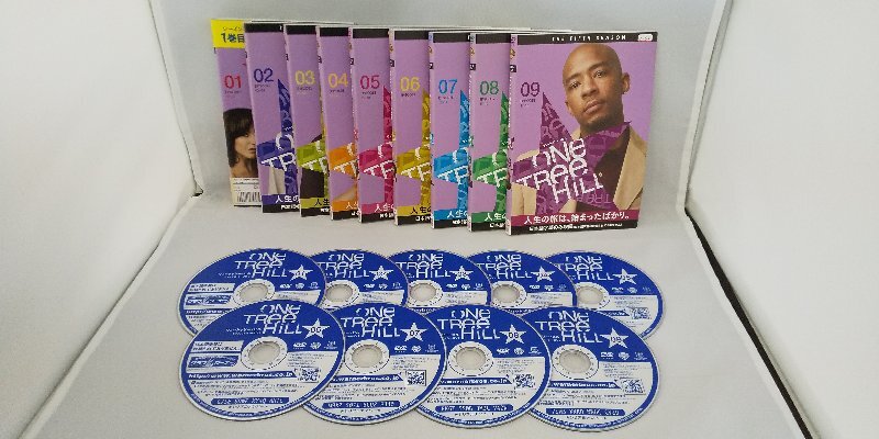 090-2806 送料無料 ワン・トゥリー・ヒル フィフス・シーズン 全9巻 ディスクにキズ有り レンタル版 ジャケットとディスクのみ拍卖