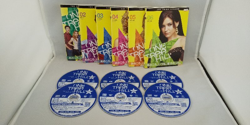 090-2810 送料無料 ワン・トゥリー・ヒル サード・シーズン 全11巻 レンタル版 ジャケットとディスクのみ拍卖