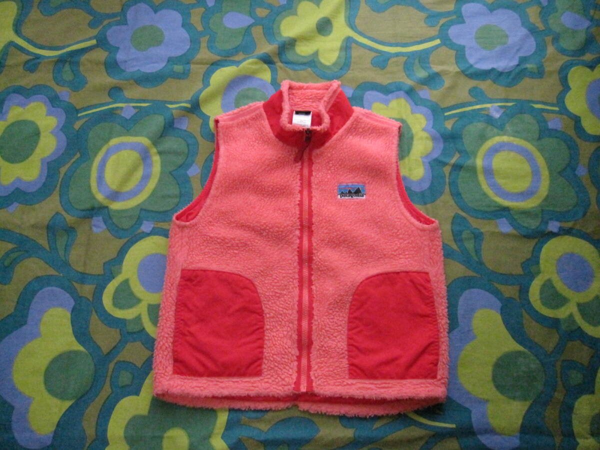キッズM(10) patagonia パタゴニア ボアベスト ピンク×濃いピンク USED アウトドア キャンプ拍卖