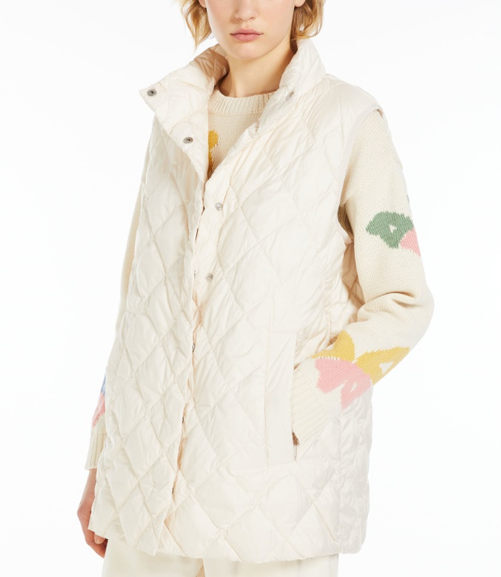 新品8万 マックスマーラ キルティングダウンジレ ライトベージュ MaxMara WEEKEND拍卖