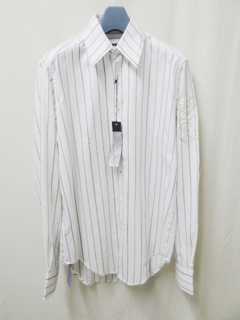 ....LIKE NO OTHER 新品未使用 WHITE ストライプシャツ拍卖