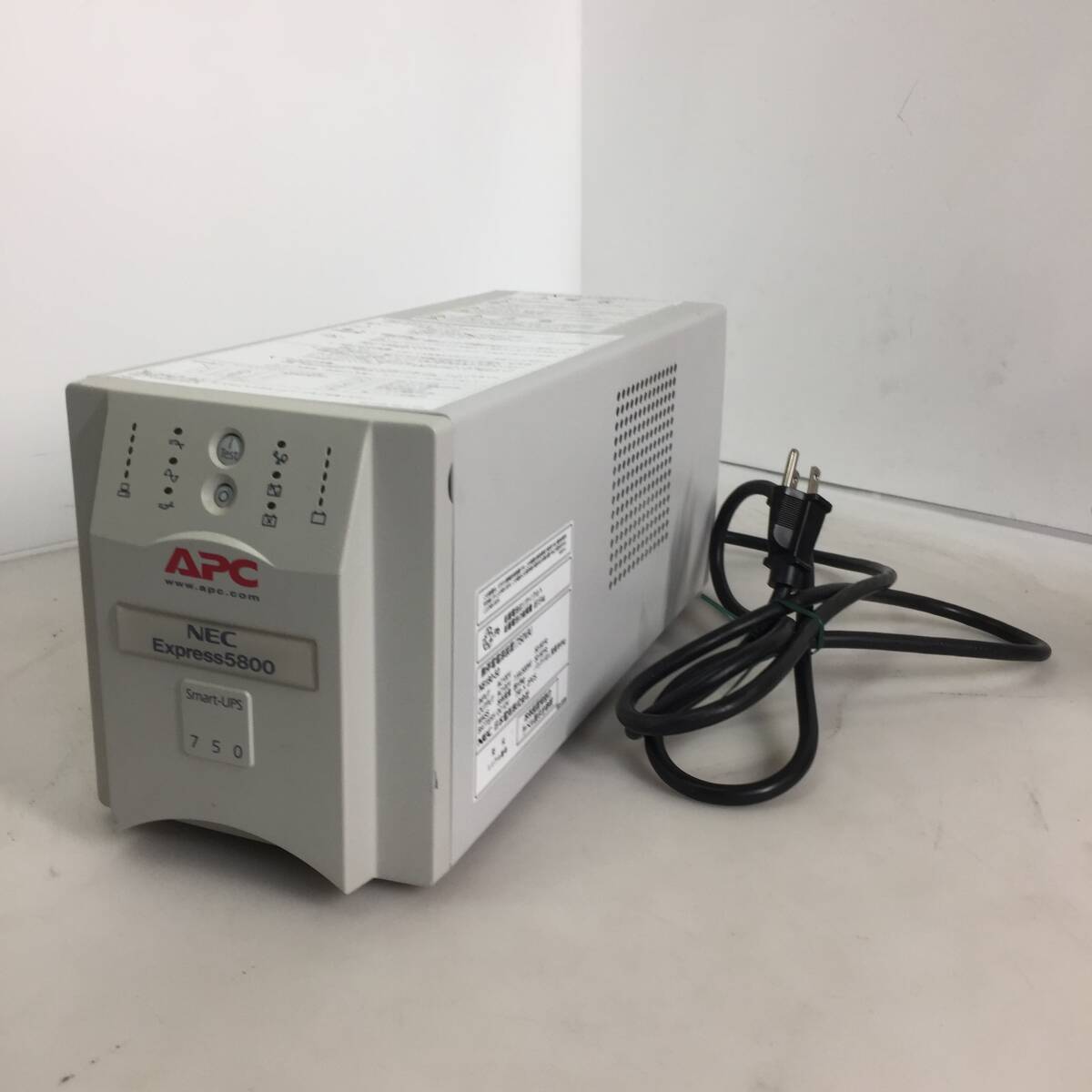 □NEC Express 5800 無停電電源装置(750VA) N8180-50【現状渡し】拍卖