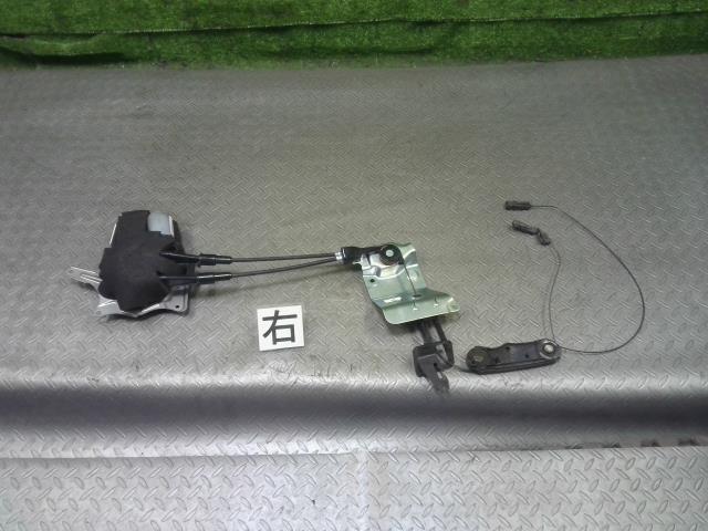 トヨタ(TOYOTA)※同梱不可※シエンタ NHP170G 右パワースライドドアモーター 品番 426615-10010拍卖