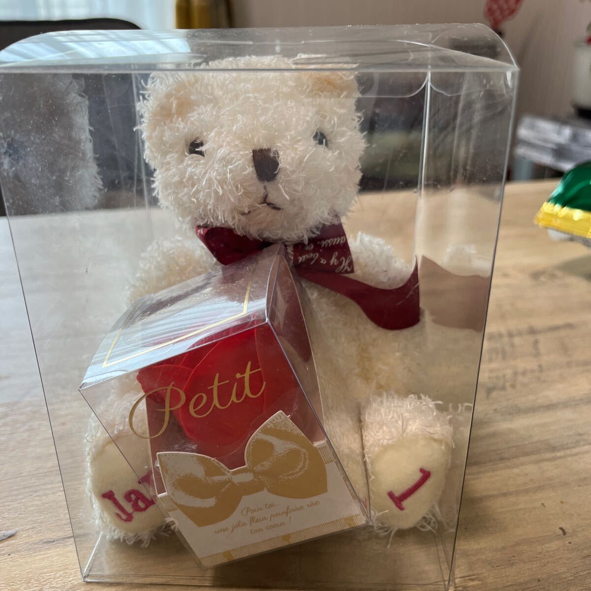 ハッピージュエリーベアーギフト 1月 熊 ぬいぐるみ 拍卖