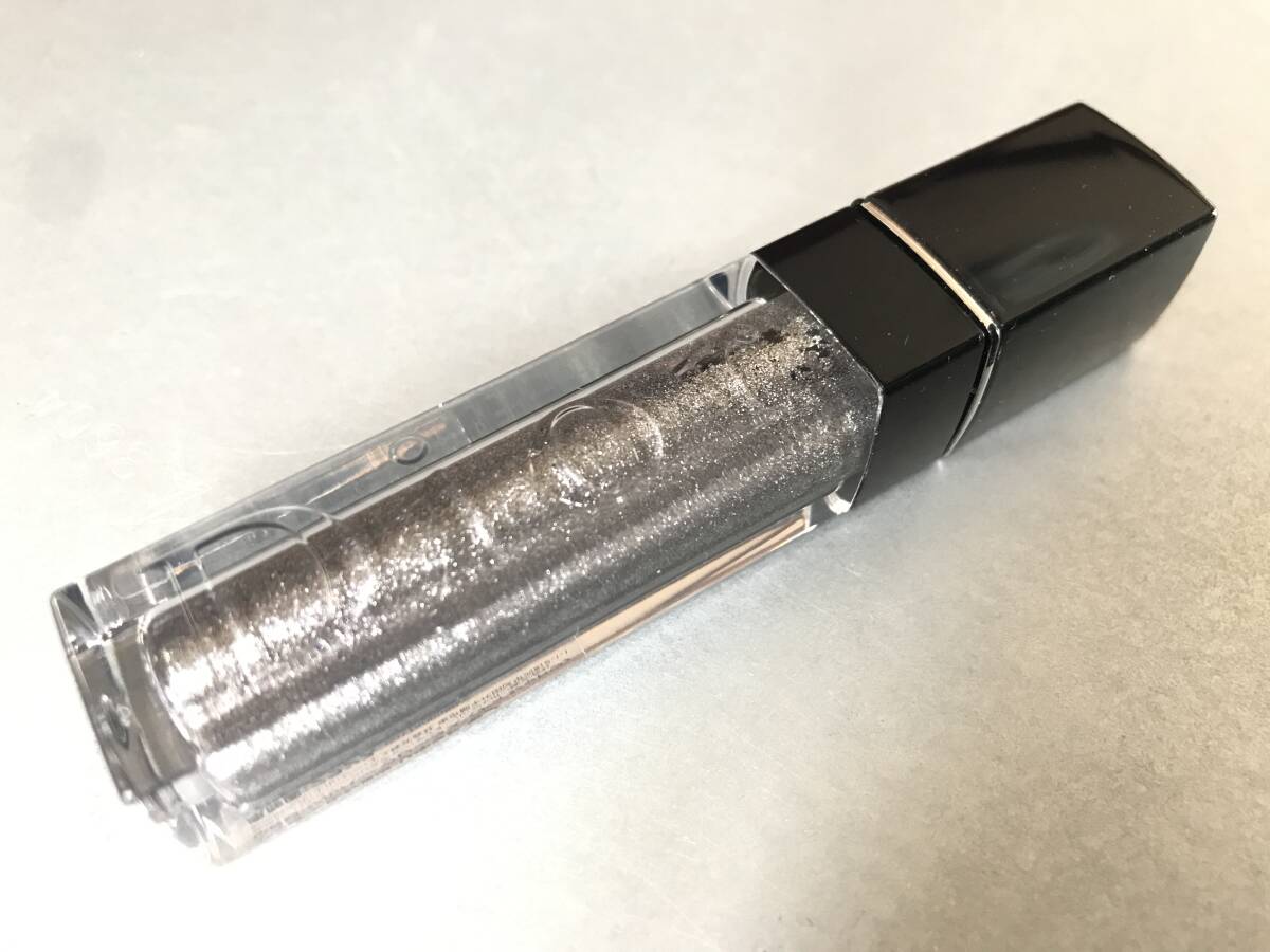★ Dior ディオール ディオールショウ リキッド モノ 060 シルバー フレークス 残7割 定形外120円 ★拍卖