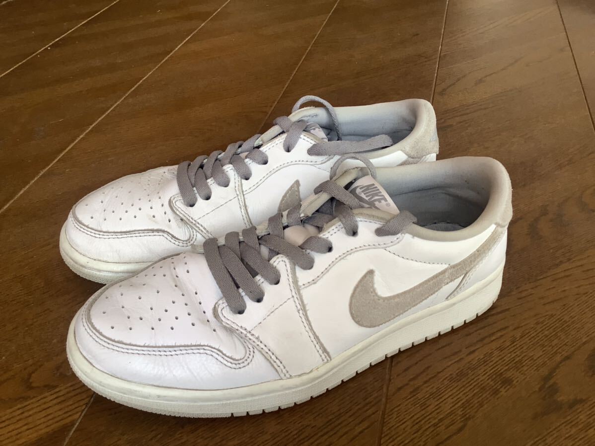 WMNS AIR JORDAN 1 LOW OG エアジョーダン 1 ロー CZ0775 100 ホワイト 白 ニュートラルグレー 24.5cm (ウィメンズ)拍卖