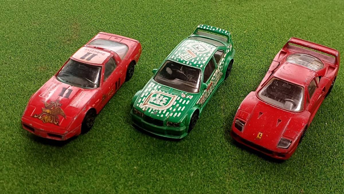 1/43 フェラーリ F40 BMW M3 コルベット 3台 burago made in Italy ジャンク拍卖