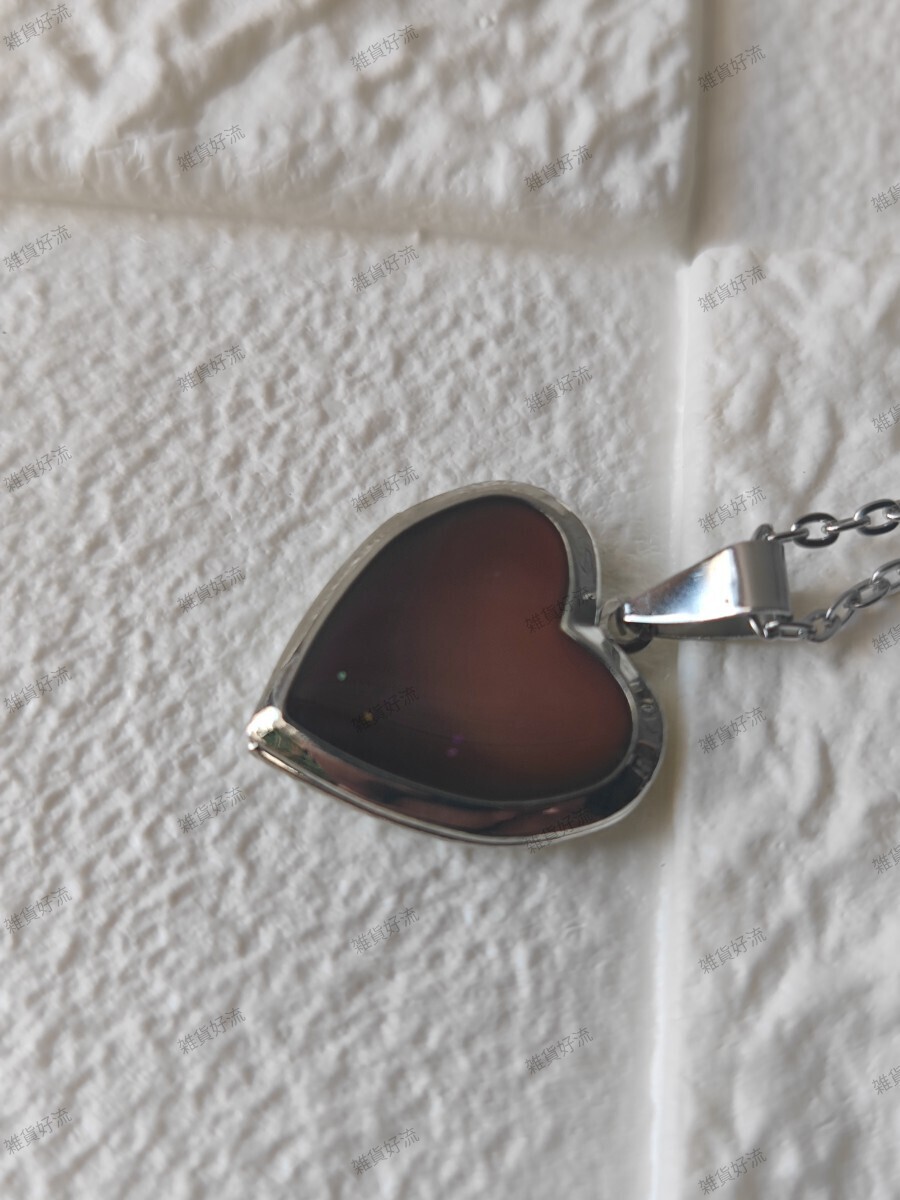フォトペンダント ハート ネックレス サーモ感受 ロケットペンダント 拍卖