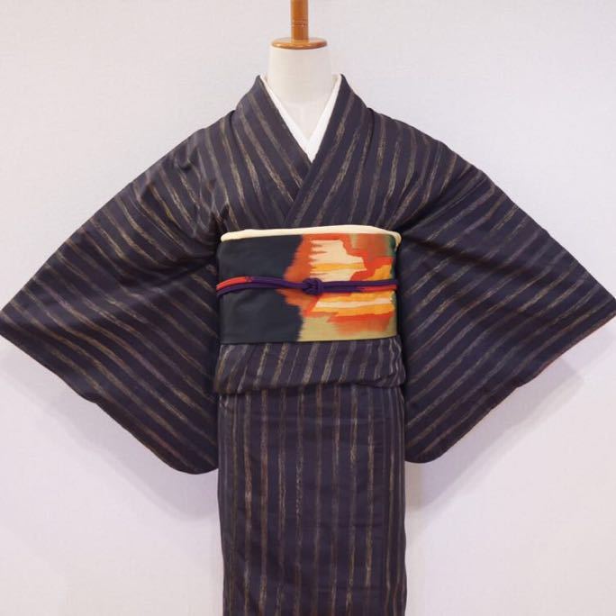 ☆中古着物☆/対応身長155㎝程/ストライプ ブラック系 シックな装いに!普段使いに最適!/049(048)拍卖