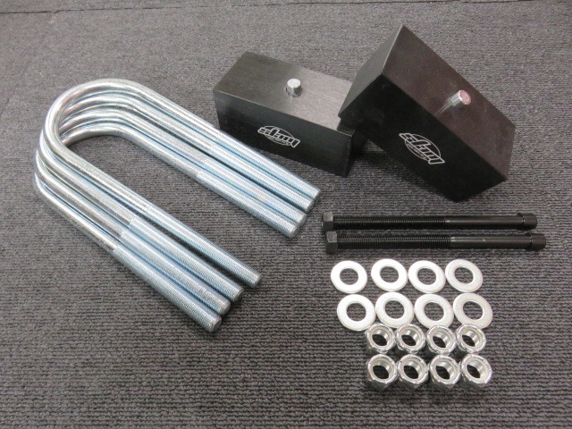 新品 2インチ リフトブロックキット 角度付 MAZDA プロシード ピックアップ マービー 4WD センターボルト付 ミニトラック 拍卖