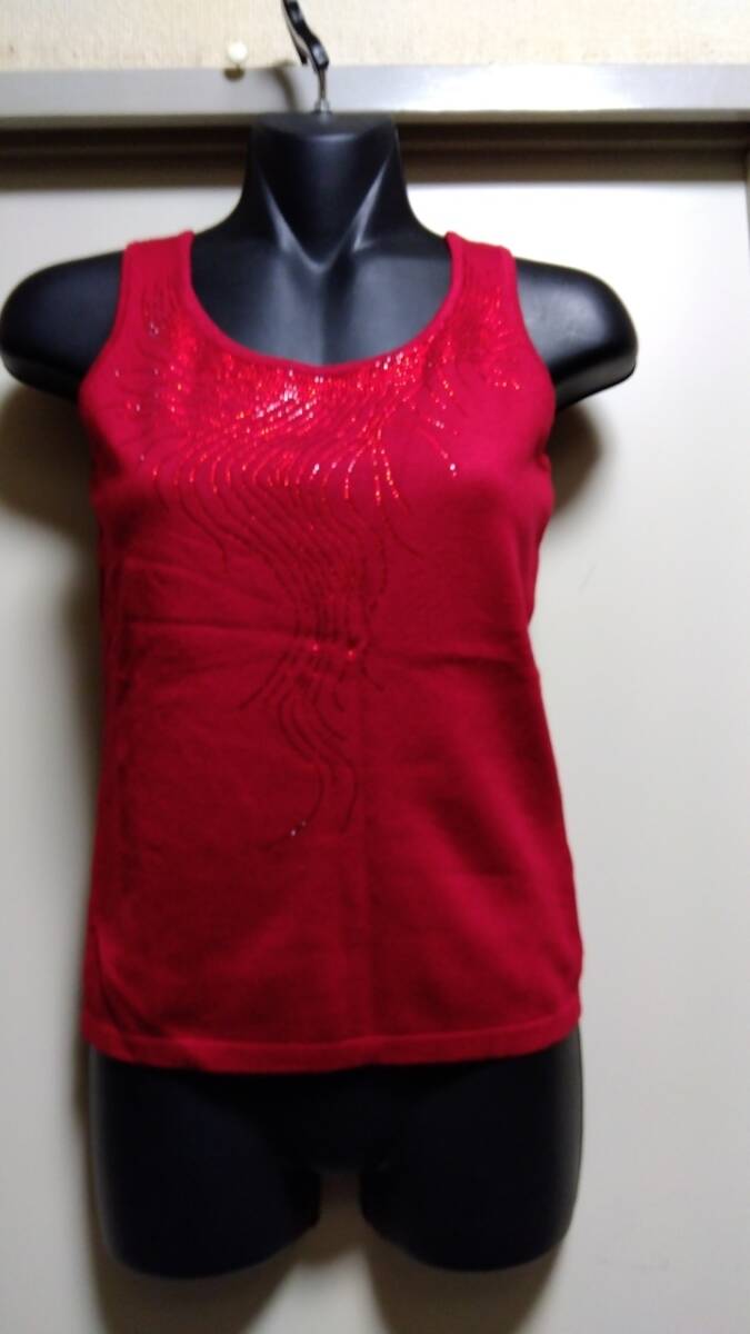 ☆aimohaキラキラビジューノースリニット☆タグ付き自宅保管未使用S拍卖