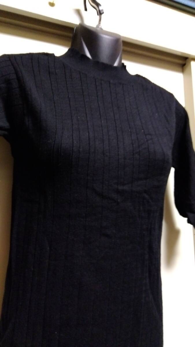 ☆アンティーローザプチハイネックバックオープンデザインリブニット☆タグ付き自宅保管カットアウト拍卖