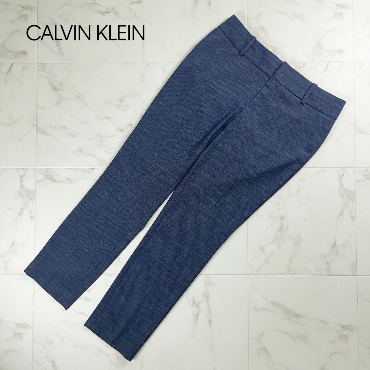 美品 Calvin Klein カルバンクライン センタープレステーパードパンツ ボトムス レディース ブルー サイズ6*NC1202拍卖