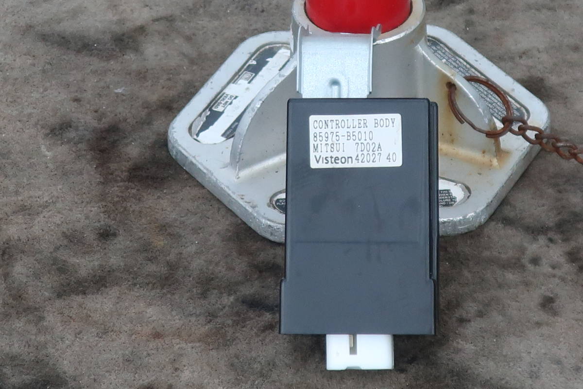 H19 TA-S320G / S331 / S321 / S330 中期 アトレーワゴン ターボ ドアロック スライドドア ボディ コントローラー 85975-B5010拍卖