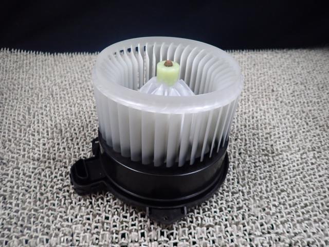 ミライース DBA-LA300S ヒーターブロアモーター S28 88550-B2100拍卖