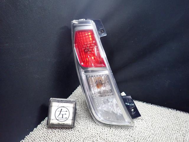 デイズルークス DBA-B21A 左テールランプ CAN(X42) 26555-6A02D拍卖