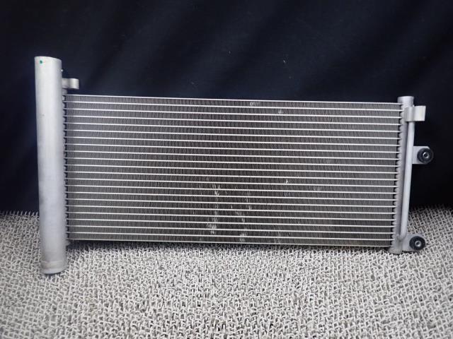 NT100クリッパー EBD-DR16T コンデンサー 26U 27650-4A01B拍卖