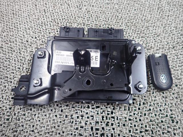 キャスト DBA-LA250S エンジンコンピューター B79 89560-BB060拍卖