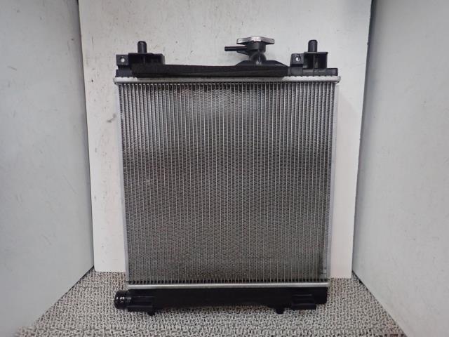 スペーシア DAA-MK42S ラジエータ Z2S 17700-50M10拍卖