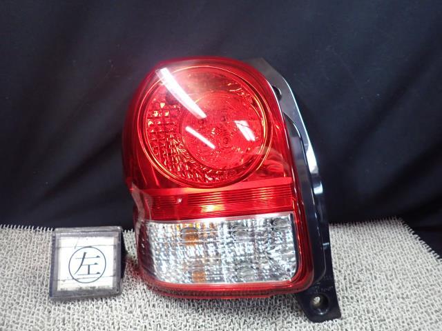 ポルテ DBA-NCP141 左テールランプ 4U3 81561-52A30拍卖