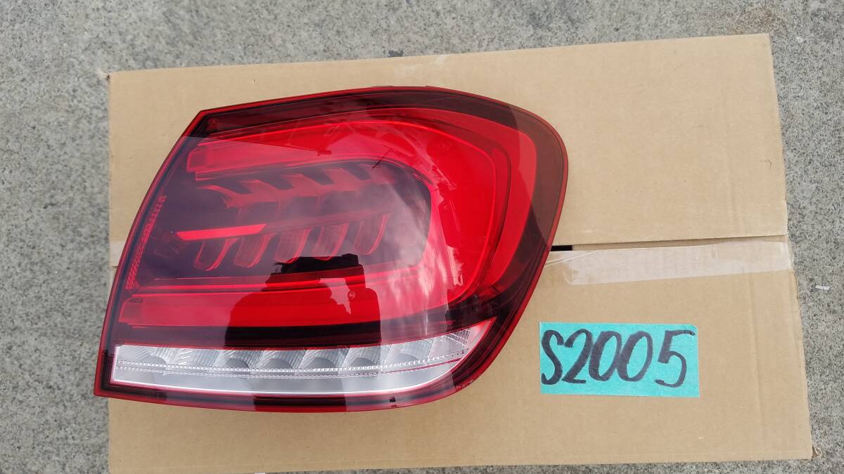 MercedesBenz メルセデスベンツ Aクラス W177 純正 右 テールライト テールランプ A1779068402 S2005 拍卖