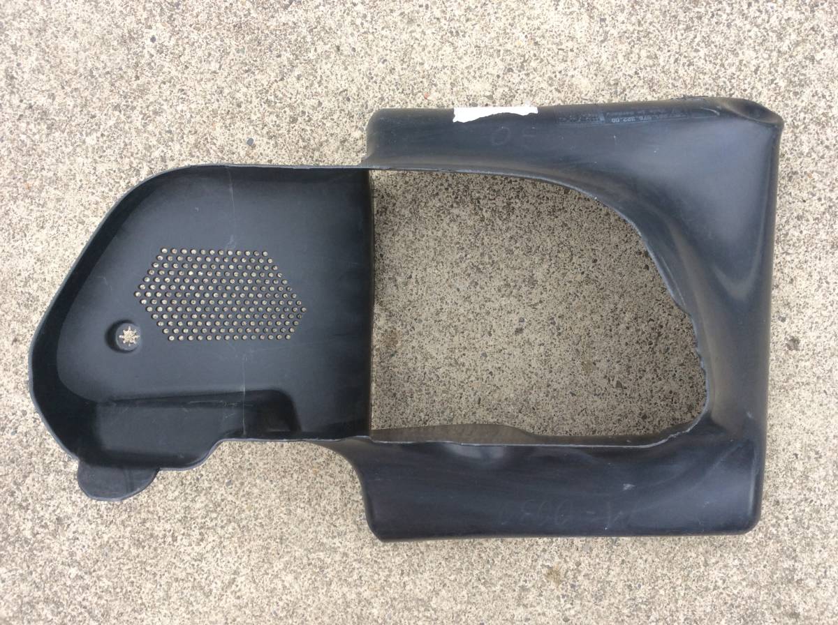 ポルシェ 911 カレラ 991 Porsche 911 Carrera 991 右 ラジエータ エアダクト ガイド Radiator Air Duct Guide,Right SH2540xxx拍卖