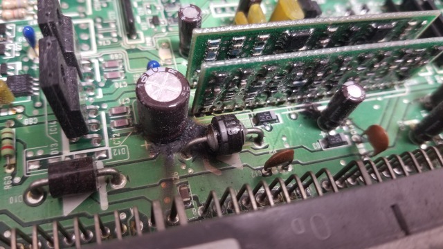 各 電装パーツ及びコンピュータのコンデンサー交換・断線修理 ユーザー自身での交換は危険 商品説明をご覧下さい 日産車拍卖