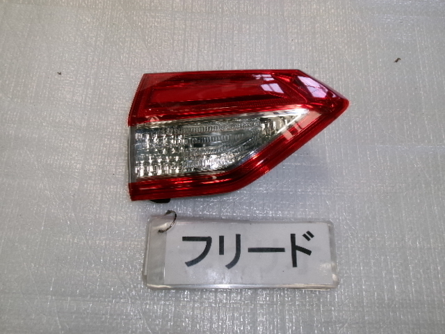 フリード GB5 左リッドライトユニット 即決 6797拍卖
