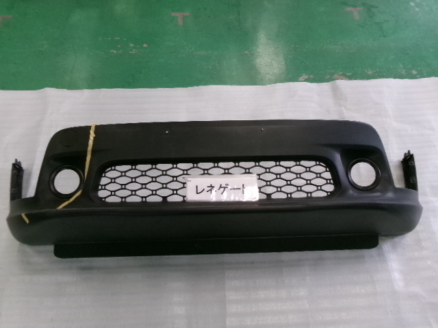 ジープ レネゲート BV13 フロントロアーバンパー 即決 6802拍卖