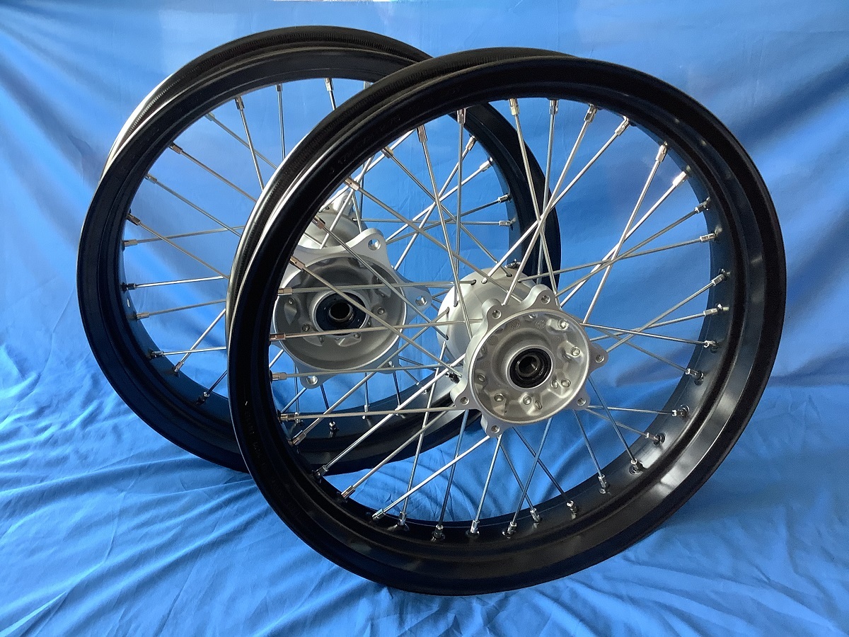 CRF250M MD38 2013~ 42650+44650-KZZ-A21 フロントホイール リアホイール 前後 Assy 純正品 同梱割引拍卖