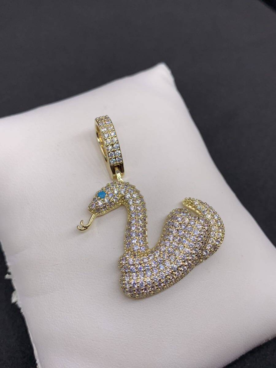 幸運!御守り ゴールド 蛇 スネーク ブリンブリン ネックレス ジルコニア拍卖