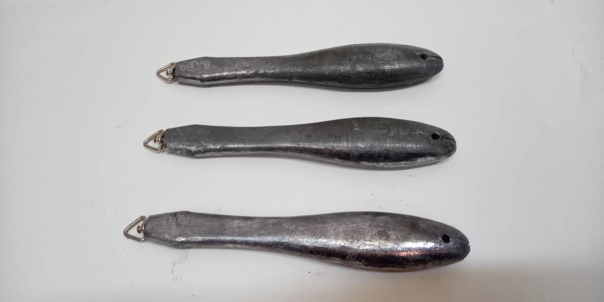 在庫限り 新品未使用だが少々難あり ノーブランド 胴付きオモリ 70号×3本セット⑧ 即決 送料無料拍卖