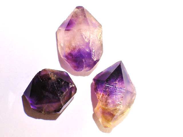 ★エレスチャルアメジストの原石★3石セット★天然石紫水晶ゲーサイト入り★携帯ポーチ付き★kamesan拍卖