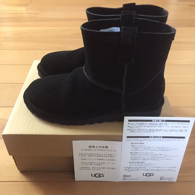 UGG AUSTRALIA W CLASSIC UNLINED MINI PERF アグ クラシック アンラインド ミニ パーフ ブーツ ブラック 22cm USA5 国内正規品 新品未使用拍卖