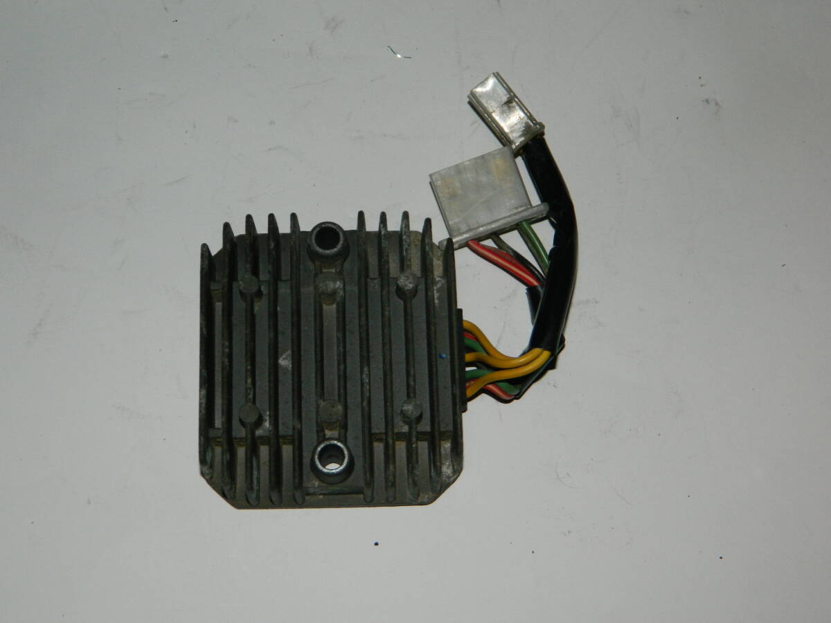 40225 VF400Fインテグラ レギュレーター、レクチファイヤー NC13 1拍卖