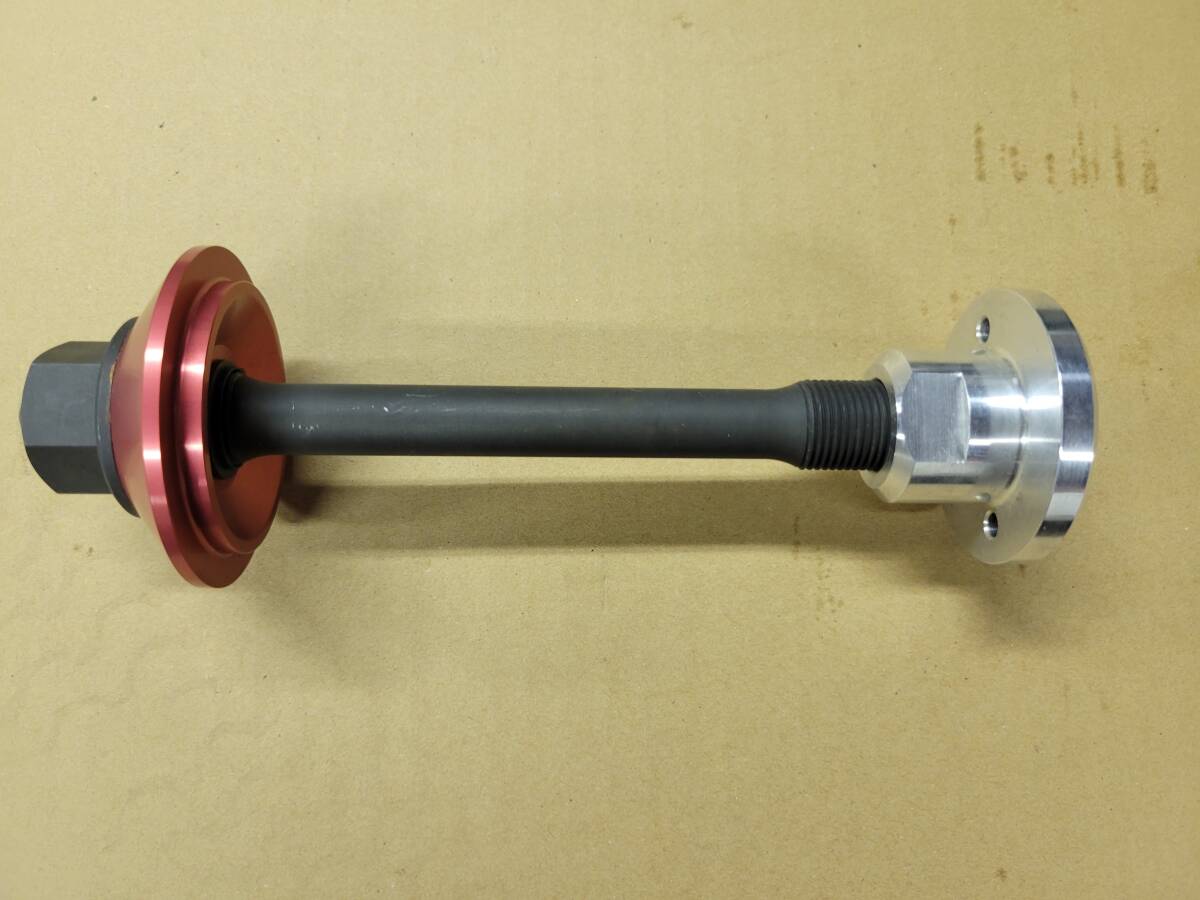 ウエスト F4用フロントホイールスピンドルシャフト、画像確認してご判断下さい。拍卖