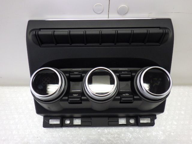 ★ルノー ルーテシア BJAH5H VF1RJA H5H★エアコン スイッチ パネル 283E85899R AE114833C 275100936R 純正 中古拍卖