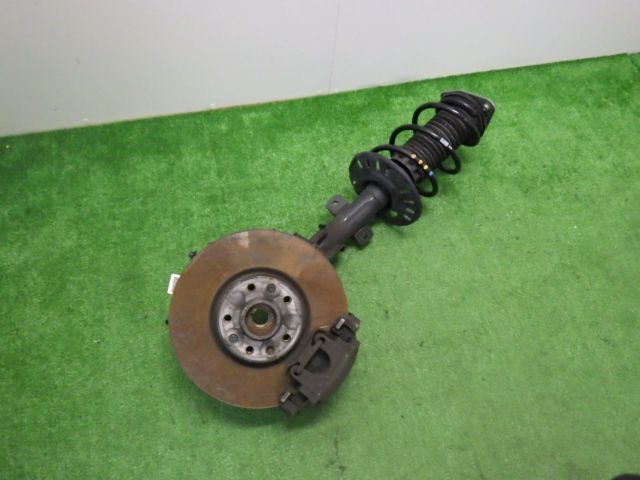 ★プジョー アリュール P845G01★フロント 右 ストラット ハブ 5G01拍卖