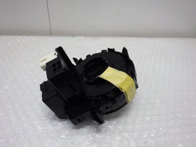 ★インプレッサ 1.6I-L アイサイト GT2★スパイラルケーブル 83196-FJ020 純正 中古拍卖